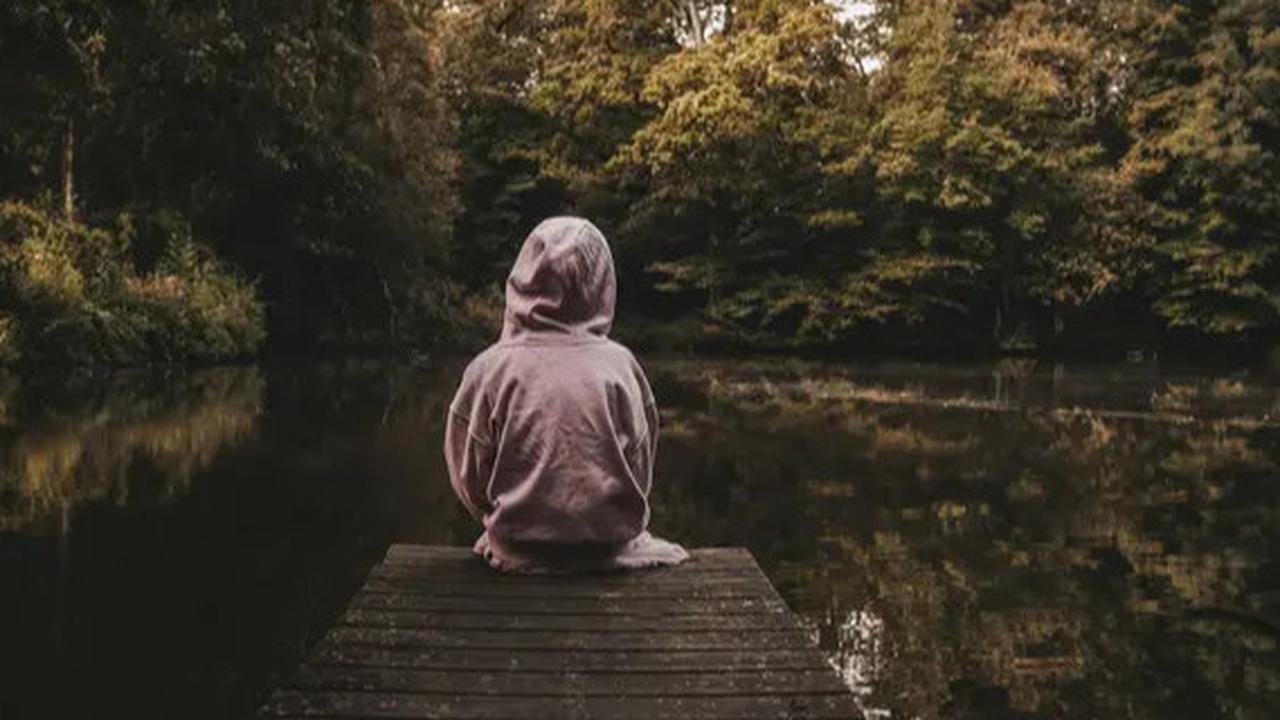 Luka Batin yang Tak Terlihat, Jejak Trauma Masa Kecil yang Kita Bawa Tanpa Sadar Hingga Dewasa