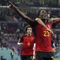 Pemain Timnas Belgia, Michy Batshuayi melakukan selebrasi usai mencetak gol ke gawang Timnas Kanada dalam laga matchday pertama Grup F Piala Dunia 2022 di Ahmad Bin Ali Stadium, Doha, Qatar, Kamis (24/11/2022) dini hari WIB. (Canadian Press via AP/Nathan Denette)