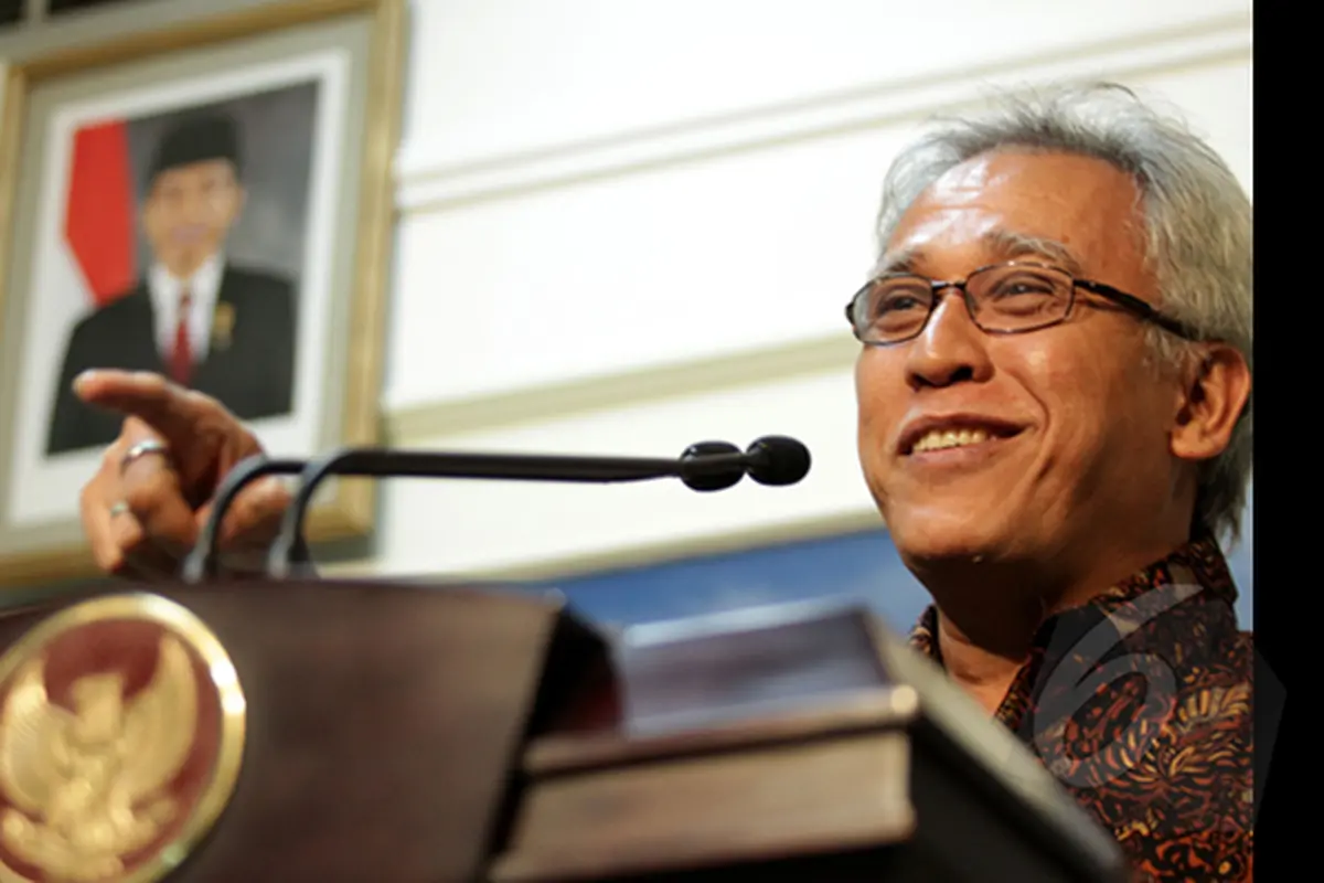Temui Presiden Jokowi, Iwan Fals Bahas Konser Nyanyian Raya