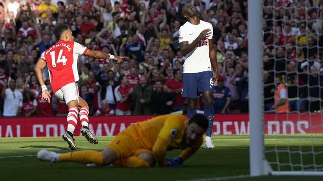 Arsenal Taklukkan Tottenham 3-1 di Emirates