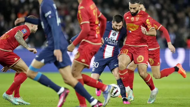 Foto: Kembali dari Liburan Piala Dunia, Lionel Messi Langsung Cetak Gol dan Bawa PSG Menang di Liga Prancis