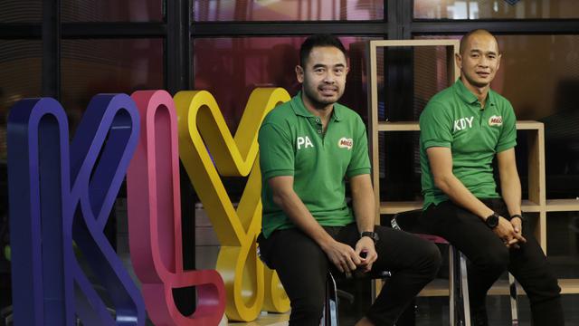 Kunjungan Milo Kurniawan Dwi Yulianto dan Ponaryo Astaman