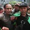 Terdakwa kasus dugaan korupsi pengadaan Chromebook di lingkungan Kemendikbudristek, Nadiem Anwar Makarim menangis bersama pendukungnya usai sidang vonis  di Gedung Pengadilan Tipikor, Jakarta Pusat, Selasa (30/6/2026). (Kapanlagi.com/ Budy Santoso)