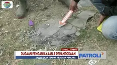 Pria pedagang tahu aci keliling ditemukan tewas dengan tubuh penuh luka bacok di dalam mobil jualannya.