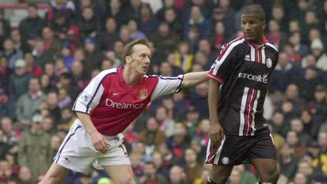 Lee Dixon