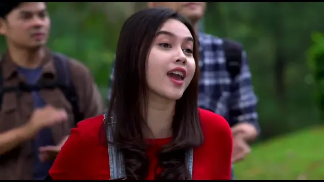 Cinta Tapi Benci