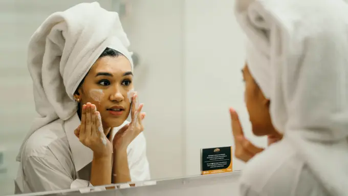 Kenalan dengan Manfaat Vitis Vinifera, Bahan Alami Serba Bisa untuk Mencerahkan Kulit hingga Anti Aging