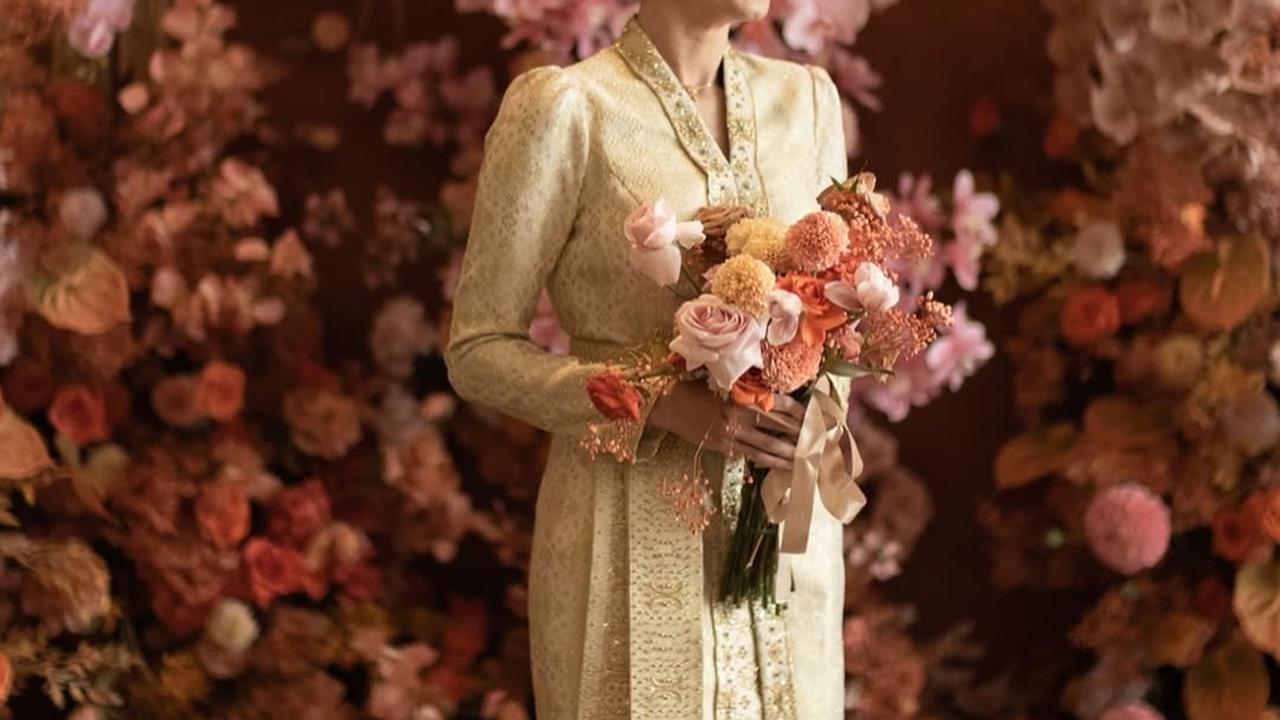 Model Kebaya Modern ala Enzy Storia, Potret Cantiknya Makin Terpancar