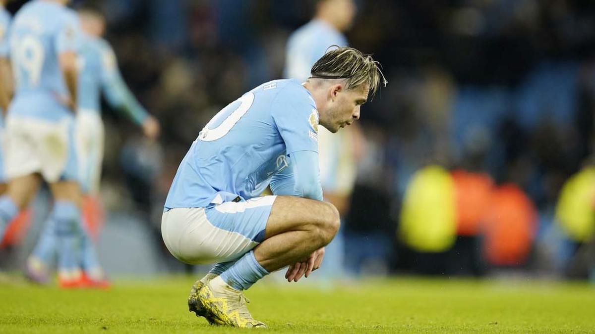 Diduga Akibat Durasi Panjang Review VAR, Jack Grealish Alami Cedera saat Man City vs Real Madrid