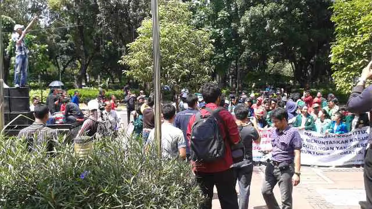 Dukung Independensi MK, BEM se-Jakarta Raya Datangi Gedung MK