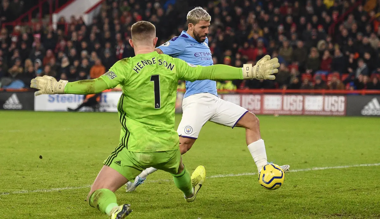 Melihat potensi besar yang dimiliki oleh kiper 22 tahun itu, MU pun mulai mempertimbangkan untuk memulangkannya ke Old Trafford. (AFP/Oli Scarff)