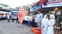 Wakil Bupati Probolinggo Timbul Prihanjoko melepas jamaah calon haji asal Probolinggo (Istimewa)