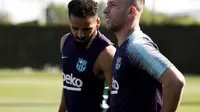 Pemain Anyar Barcelona Enggan Disebut Suksesor Xavi dan Iniesta