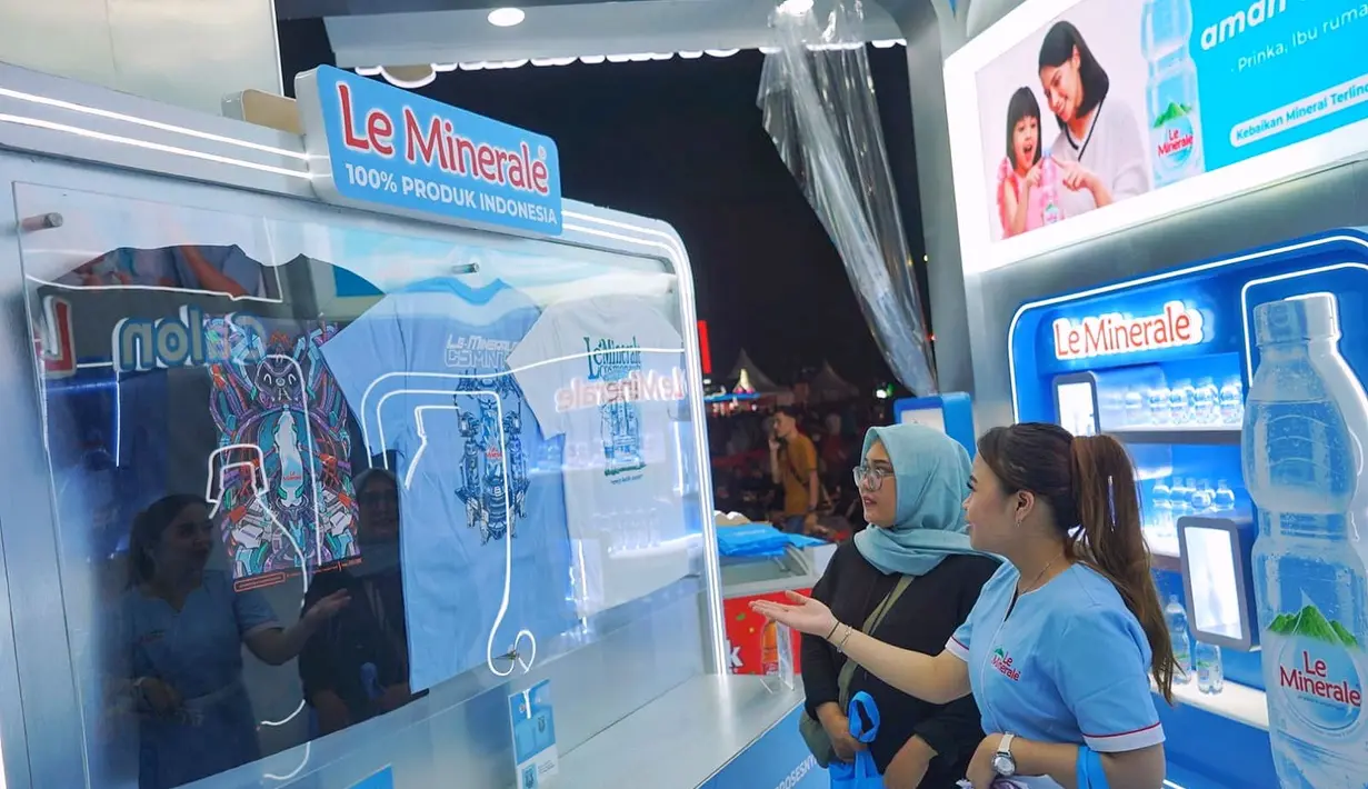 Melalui Program Gerakan Ekonomi Sirkular Nasional (GESN), Le Minerale bekerja sama dengan berbagai pihak untuk mengolah sampah plastik menjadi produk daur ulang dengan nilai ekonomi tinggi. (Foto: Istimewa)