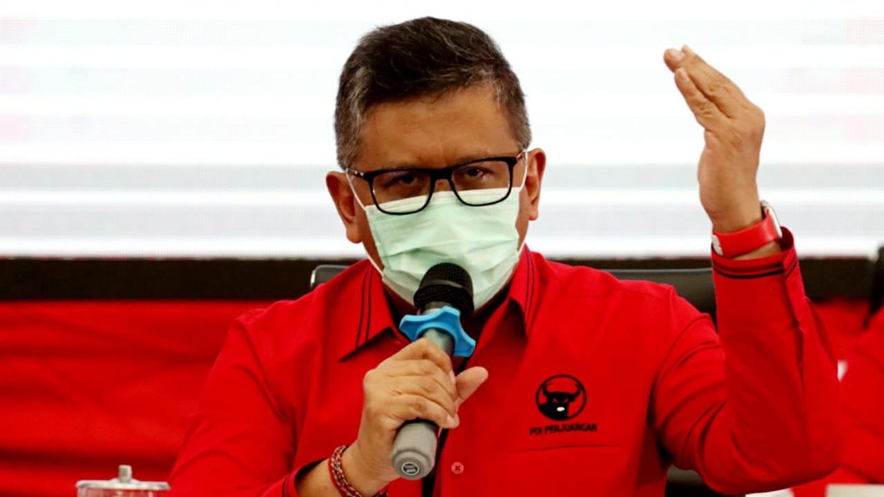 Hasto Kristiyanto Saat Memberikan Arahan di Pembukaan Sekolah Partai Gelombang II