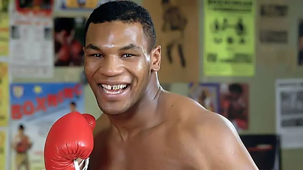 mike-tyson1-130829c.jpg
