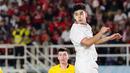 Pemain Timnas Indonesia, Matthew Baker saat laga semifinal Piala AFF U-16 2024 melawan Australia di Stadion Manahan, Solo, Senin (01/07/2024). (Bola.com/Abdul Aziz)