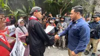 Rumah Jokowi Didatangi Sekelompok Orang, Minta Wapres Gibran Mundur
