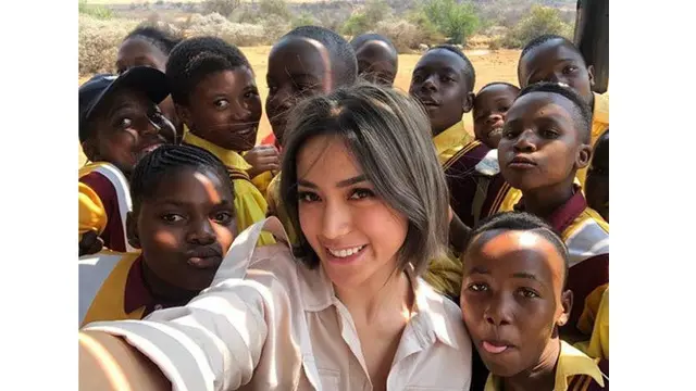 6 Seleb Tanah Air yang Pernah Berlibur ke Afrika Selatan, Terbaru Maia Estianty (sumber: Instagram.com/inijedar)