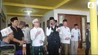 Calon wakil presiden nomor urut 3, Mahfud Md mengunjungi Pondok Pesantren Sirrul Cholil Bangkalan, Jawa Timur, Senin, 5 Februari 2024. (Foto:Liputan6)