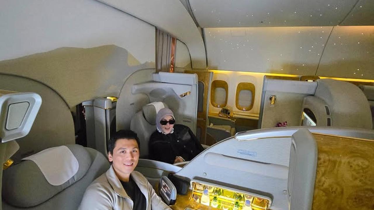 Sederet Potret Syahrini dan Reino Barack Asyik Liburan di Paris, Jalani Private Shopping yang Mewah