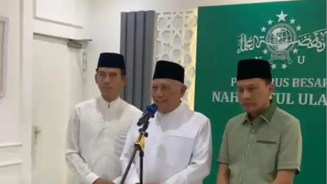 Ketua Umum Pengurus Besar Nahdlatul Ulama (PBNU) KH Abdul Hakim Mahfudz atau Gus Kikin di Kantor PBNU, Jakarta. (Dok. Istimewa)
