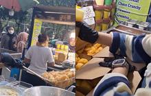 Penghasilan Tukang Gorengan ini 5 kali UMR, Jalan-Jalannya Keluar Negeri