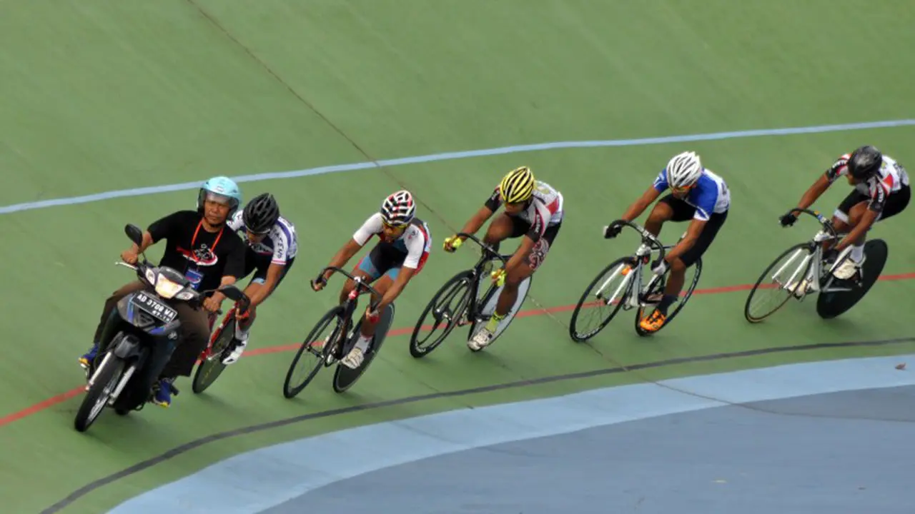 Kejurnas Terbuka Indonesia Velorace Competition