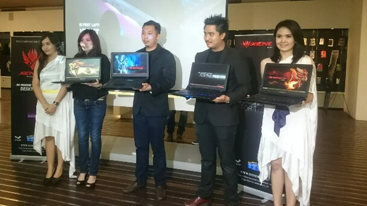 Launching notebook gaming Xenom