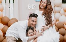 6 Potret Keseruan Gender Reveal Anak Kedua Siti Badriah dan Krisjiana, Xarena Sangat Antusias