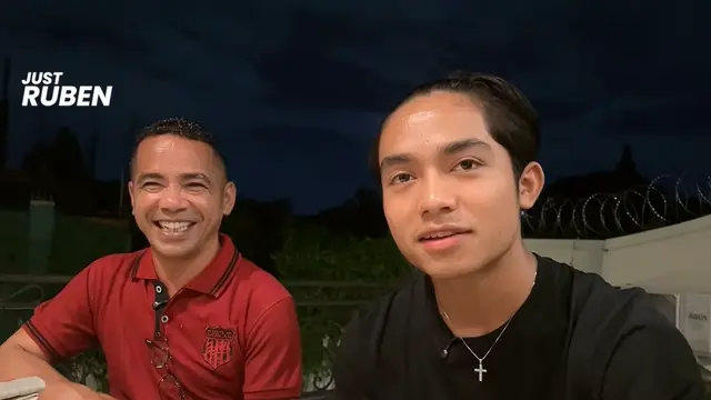 Potret Betrand Peto Bertemu Keluarga dari NTT