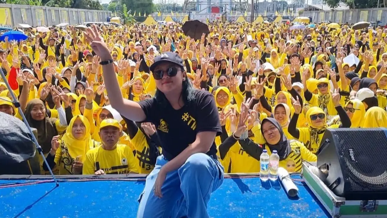 Sosok muda Adelia, caleg DPRD Kota Bekasi dari Partai Golkar berhasil meraih suara tertinggi di dapil III (Bantargebang, Rawalumbu, Mustikajaya)