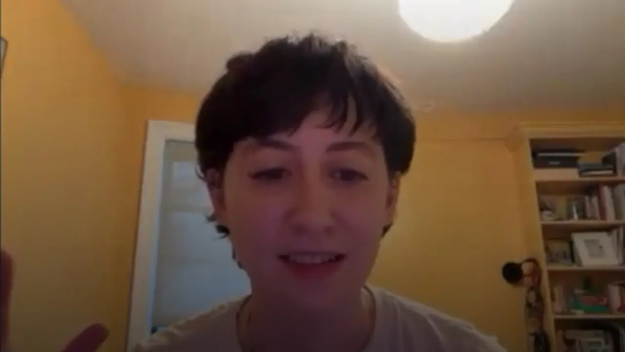 Greta Kline alias Frankie Cosmos