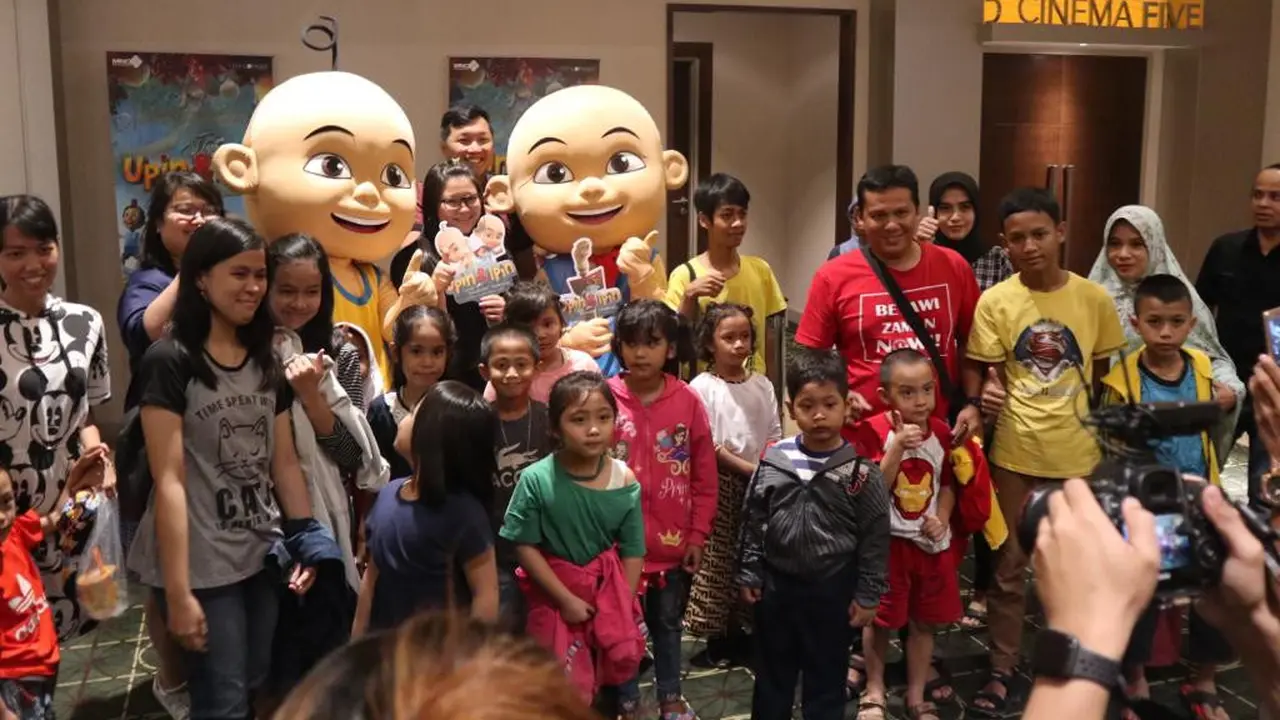 Maskot Upin dan Ipin datang dari Malaysia