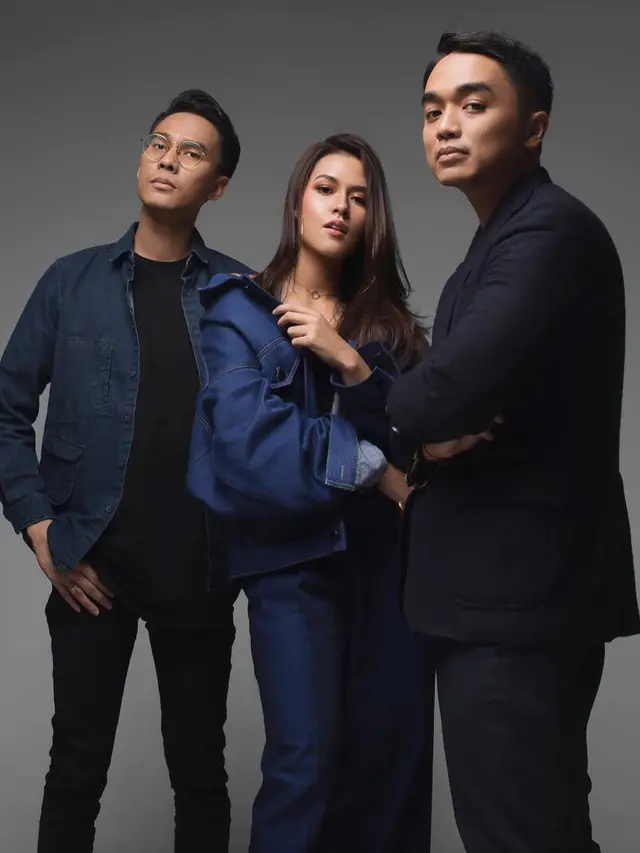 [Bintang] Rajin Kolaborasi dengan Cowok Ganteng, Raisa dan Isyana Sarasvati dengan Gaya Super Edgy