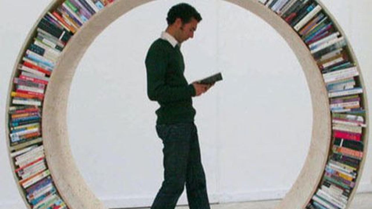 Rak Buku Dinding Model Lingkaran<br>