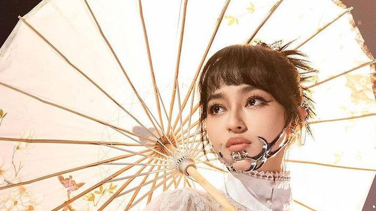 Jadi Idol di Ajang Pencarian Bakat China, Ini Fakta Sosok Dokter Indah Kusuma