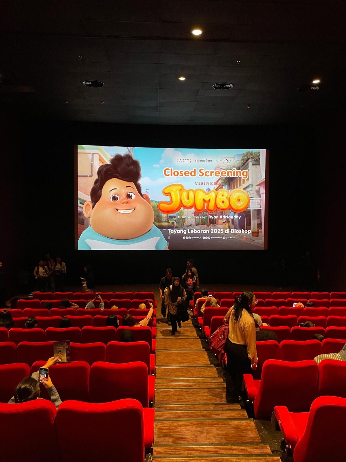Sheila Dara hingga Pandji Pragiwaksono Terpukau dengan Cerita dan Kualitas Animasi Film 'JUMBO'