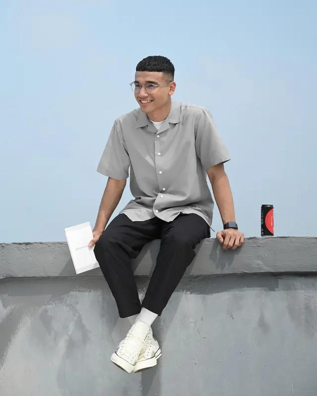 8 Model Baju Lebaran untuk Pria, Inspirasi Ganteng saat Lebaran 2025