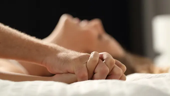 [Bintang] Tempat Lakukan Hubungan Seks yang Cocok Sesuai Zodiak, Hmmm...