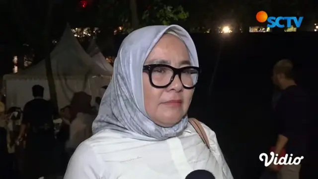 Ully Djulita Ibunda Prilly Latuconsina