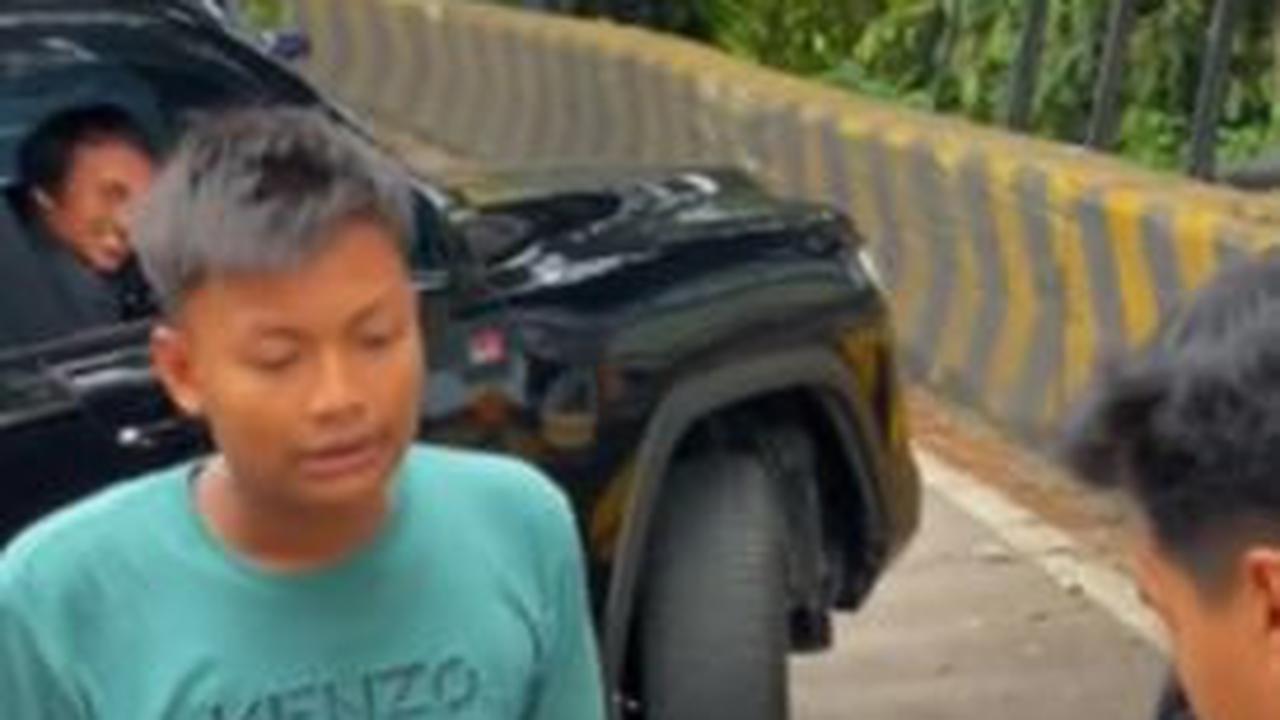 Tidak tanggung-tanggung, bos Sumatera Barat ini memberikan THR bernilai fantastis.<br>