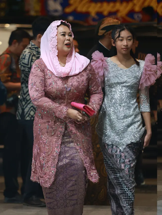 Busana Kondangan Pejabat di Ngunduh Mantu Al Ghazali dan Alyssa Daguise, dari Menpar Widi Wardhana, Annisa Pohan hingga Puan Maharani