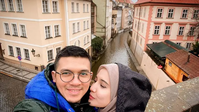 7 Potret Romantis Irwansyah dan Zaskia Sungkar yang Punya Panggilan Si Manja