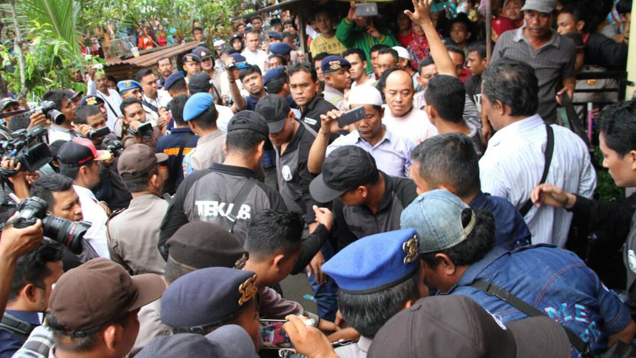 Pembunuhan satu keluarga di Medan