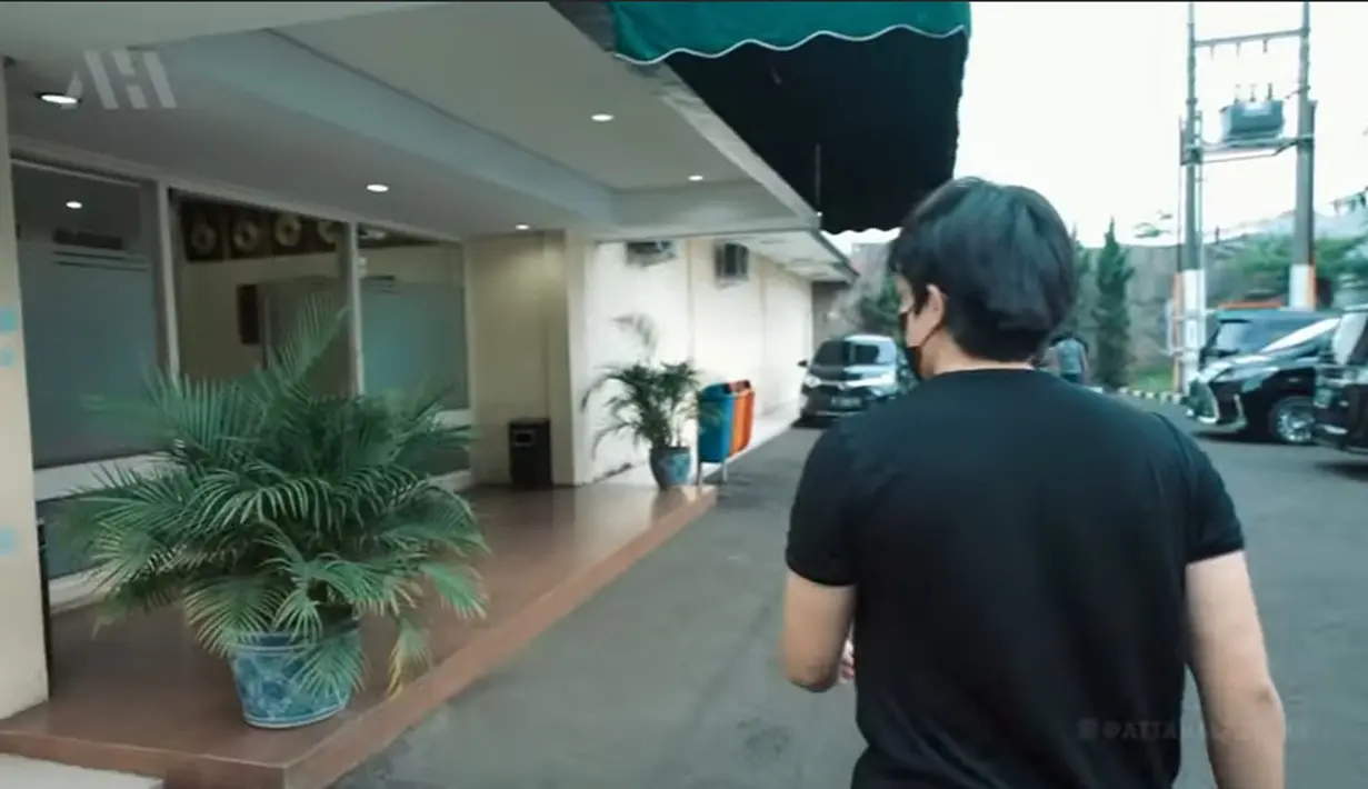 Rumah Rhoma Irama (Youtube/ AH)