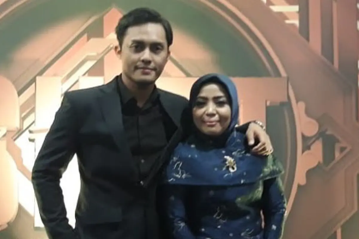 Muzdalifah dan Pacar Berondong