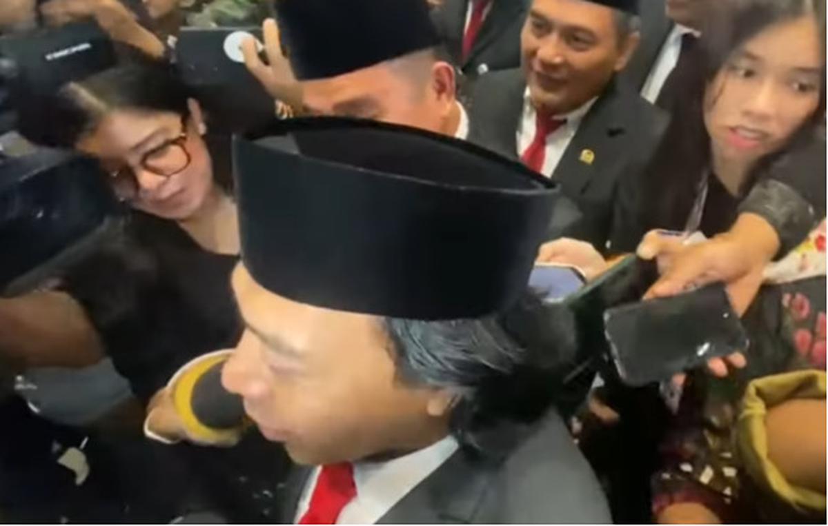 Komeng Usai Pelantikan