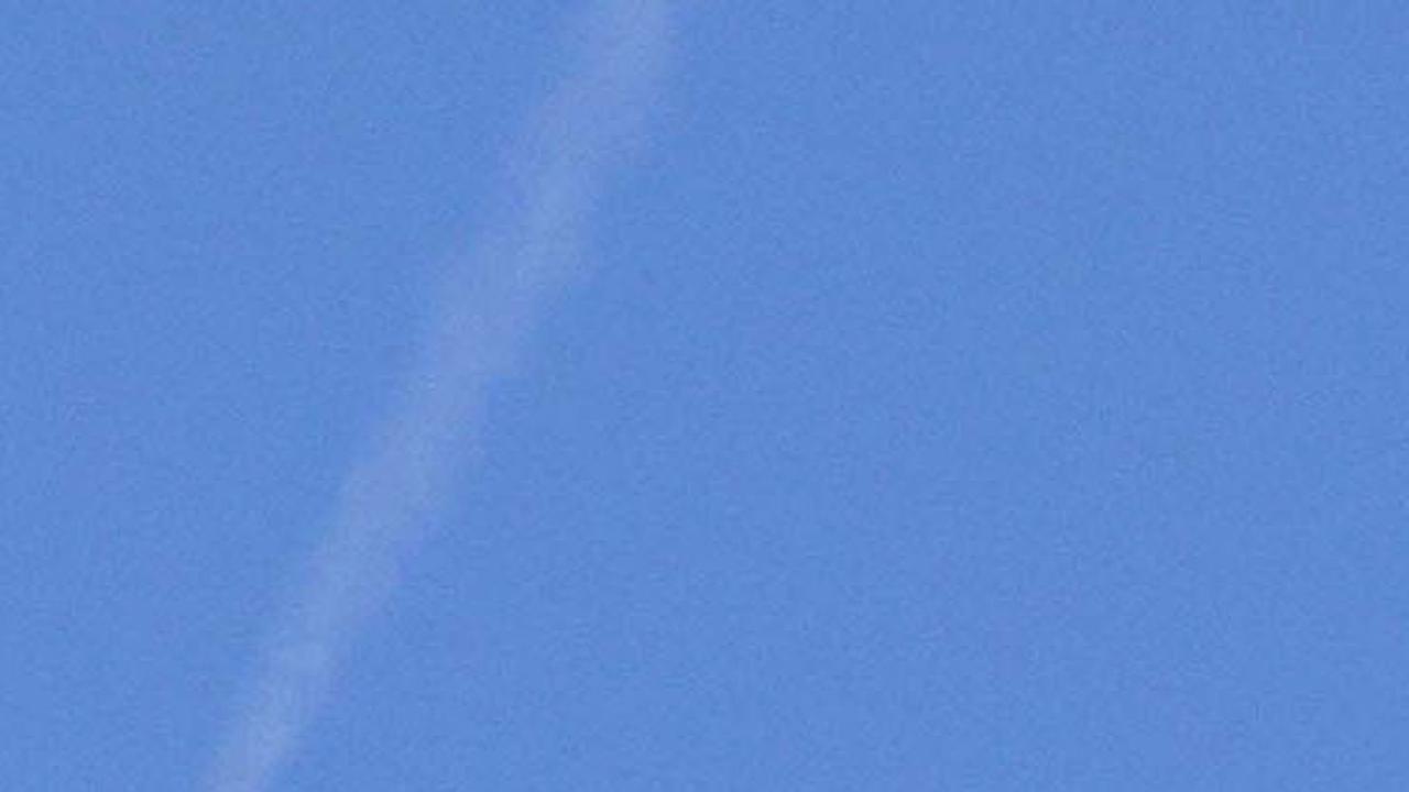FOTO: Aksi Brutal Helikopter Israel Bombardir Jalur Gaza, Korban Tewas Kini Tembus 16 Ribu Jiwa