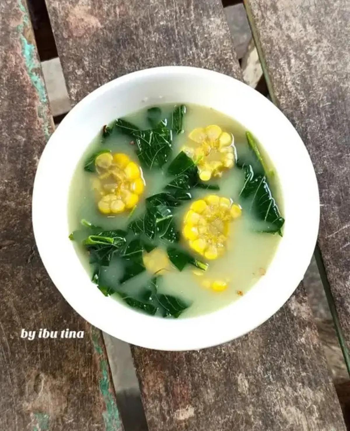 3 Resep Bobor Bayam supaya Tidak Selalu Masak Sayur Bening